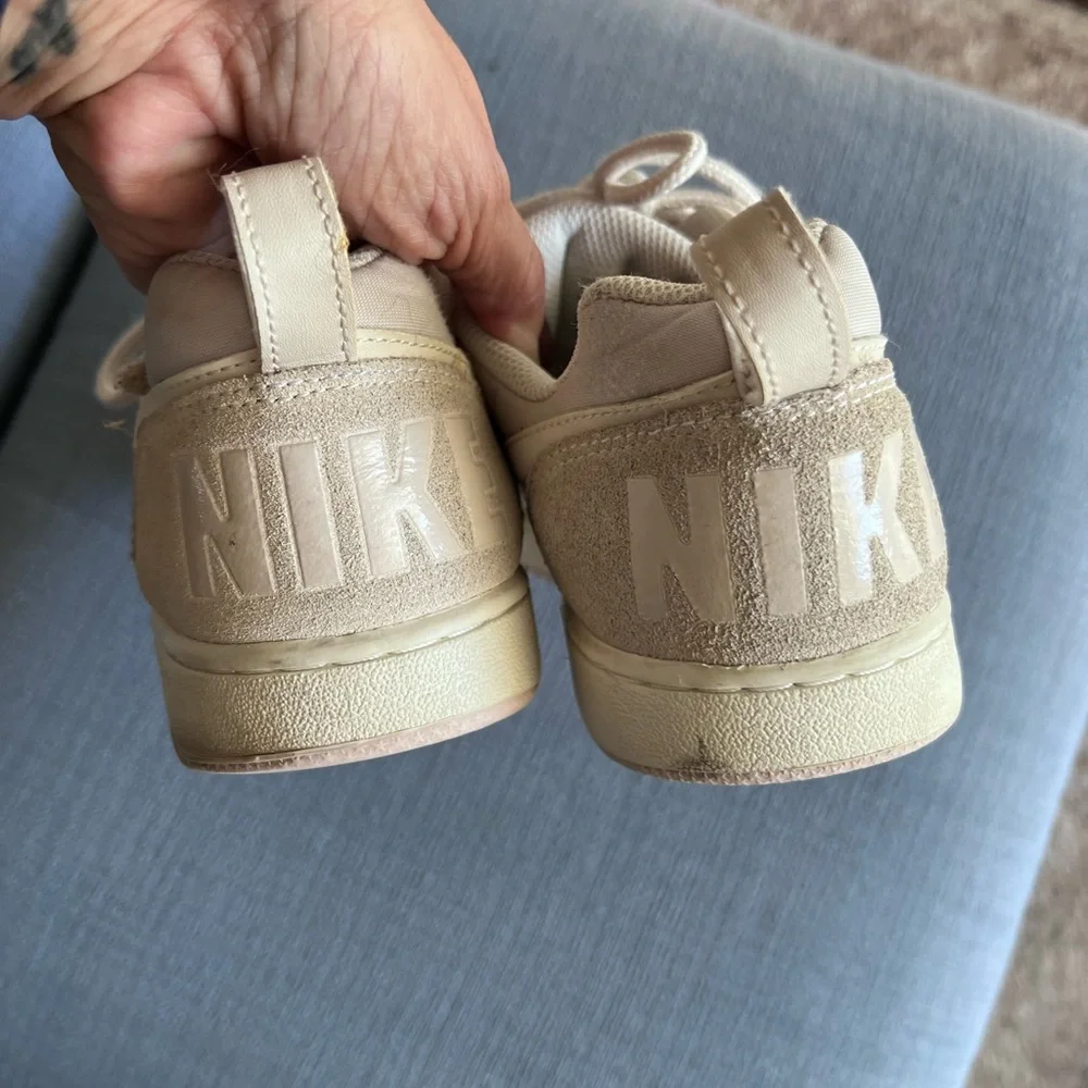 Nike Court Borough Low Premium cream sneakers - Size 8 - Picture 5 of 9